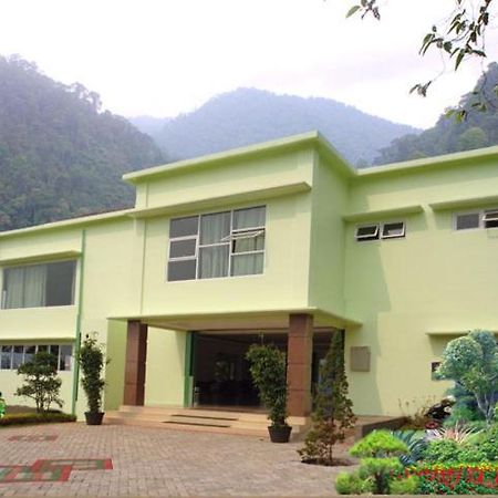 Hotel Graha Widjaja Puncak Bagian luar foto