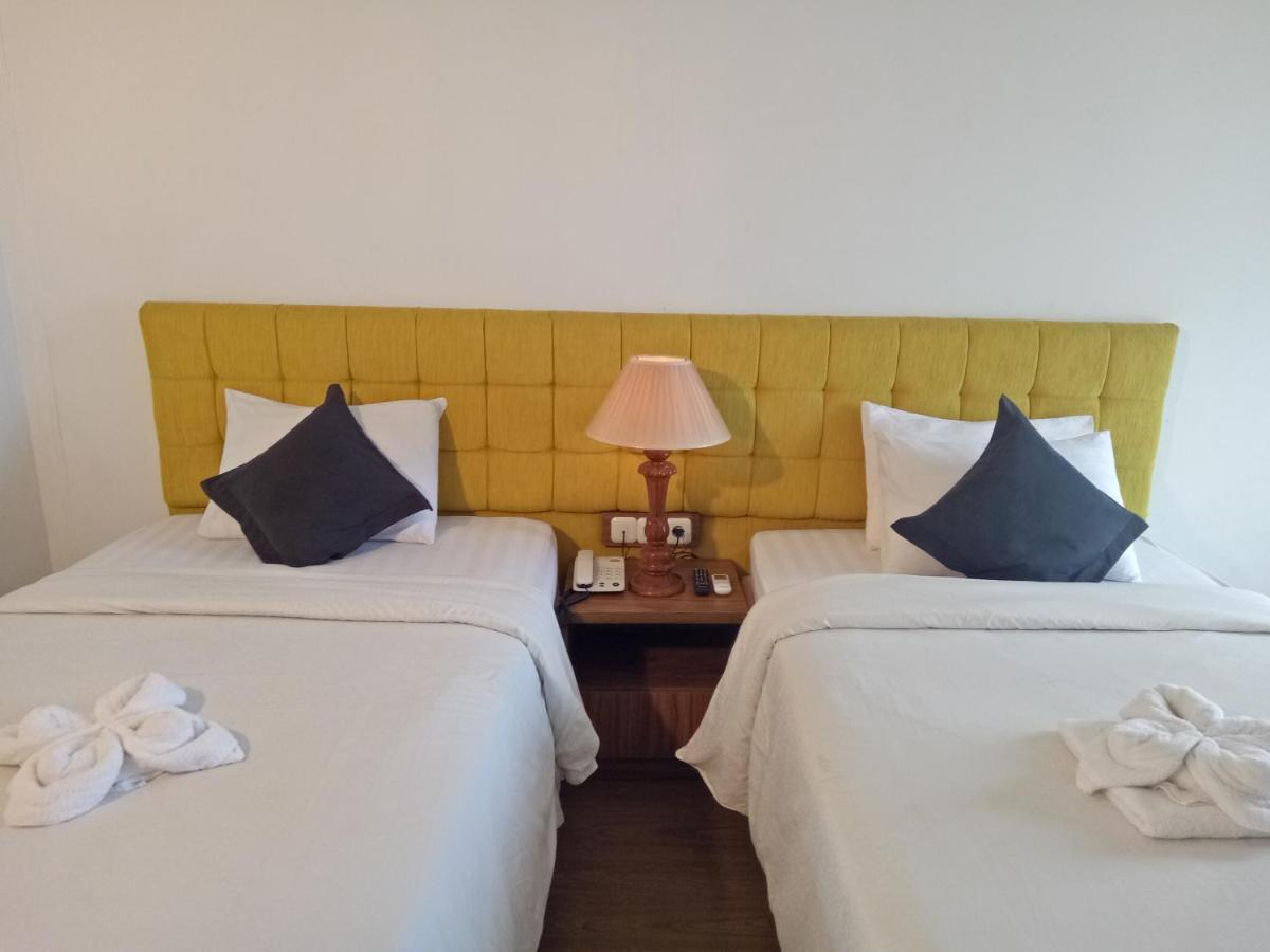 Hotel Graha Widjaja Puncak Bagian luar foto
