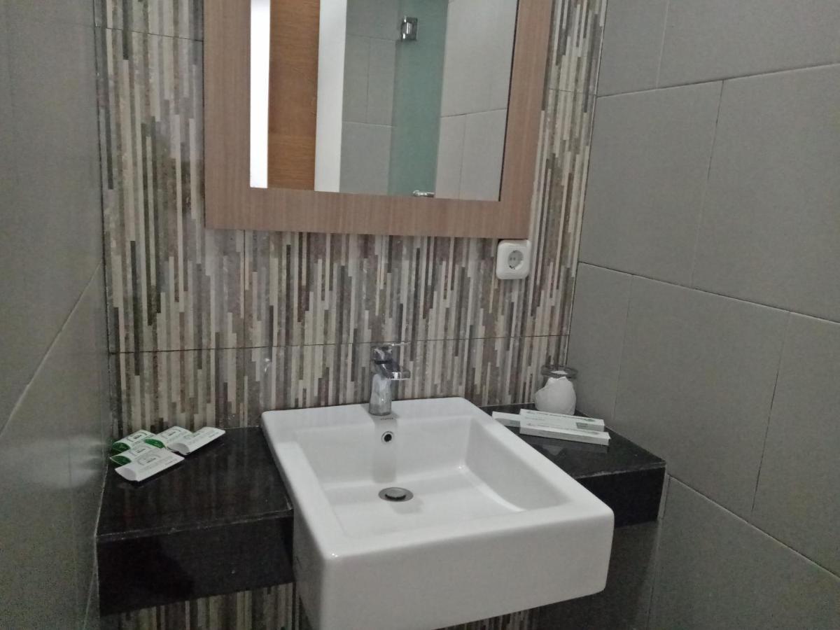 Hotel Graha Widjaja Puncak Bagian luar foto