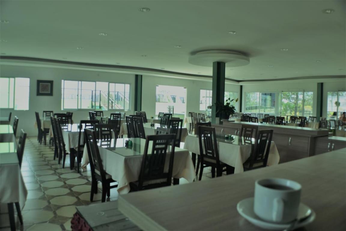 Hotel Graha Widjaja Puncak Bagian luar foto