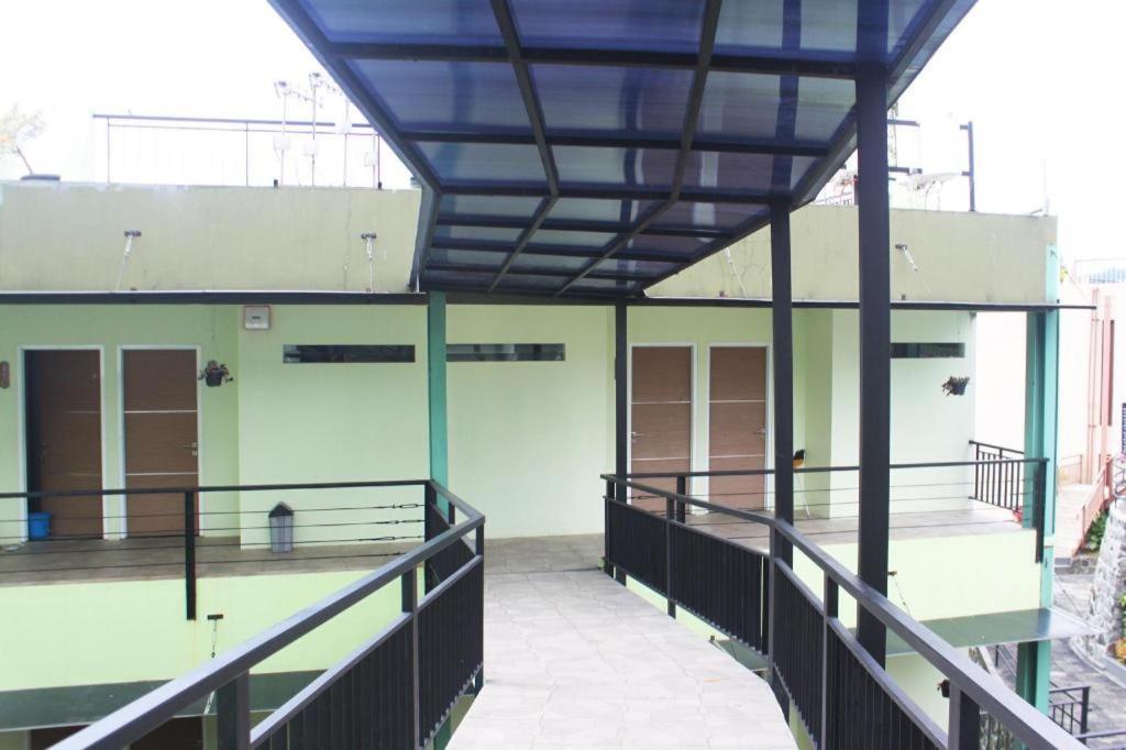 Hotel Graha Widjaja Puncak Bagian luar foto