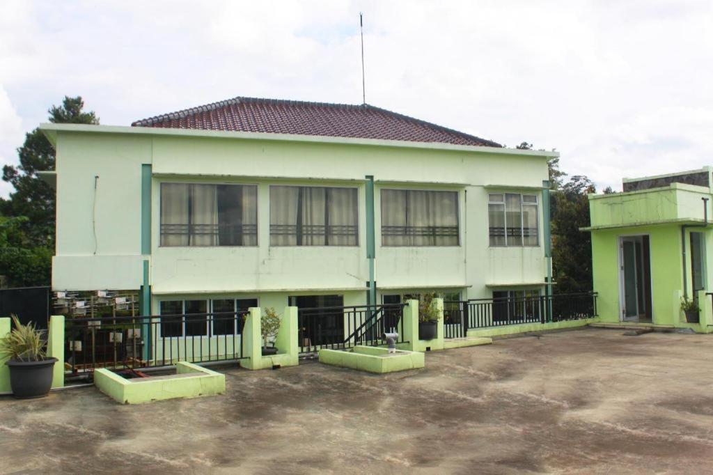 Hotel Graha Widjaja Puncak Bagian luar foto