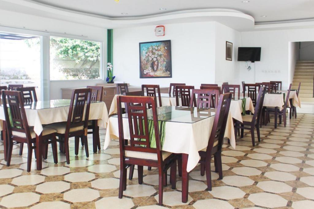 Hotel Graha Widjaja Puncak Bagian luar foto